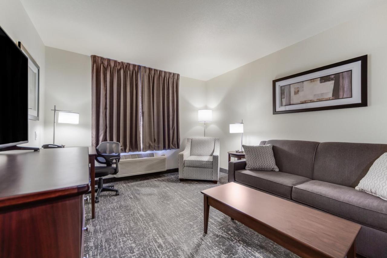 Cobblestone Inn&Suites - Holdrege Extérieur photo