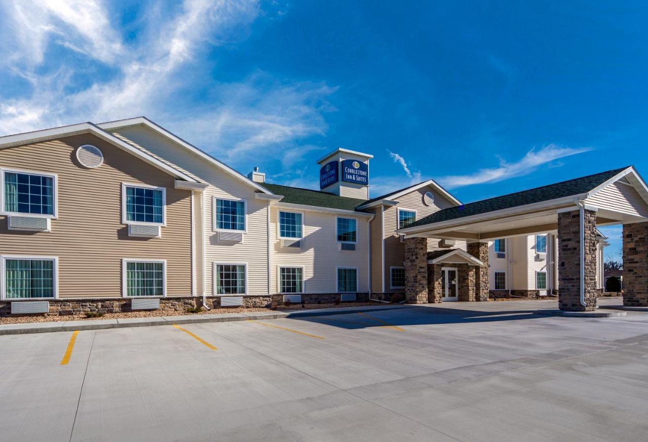 Cobblestone Inn&Suites - Holdrege Extérieur photo
