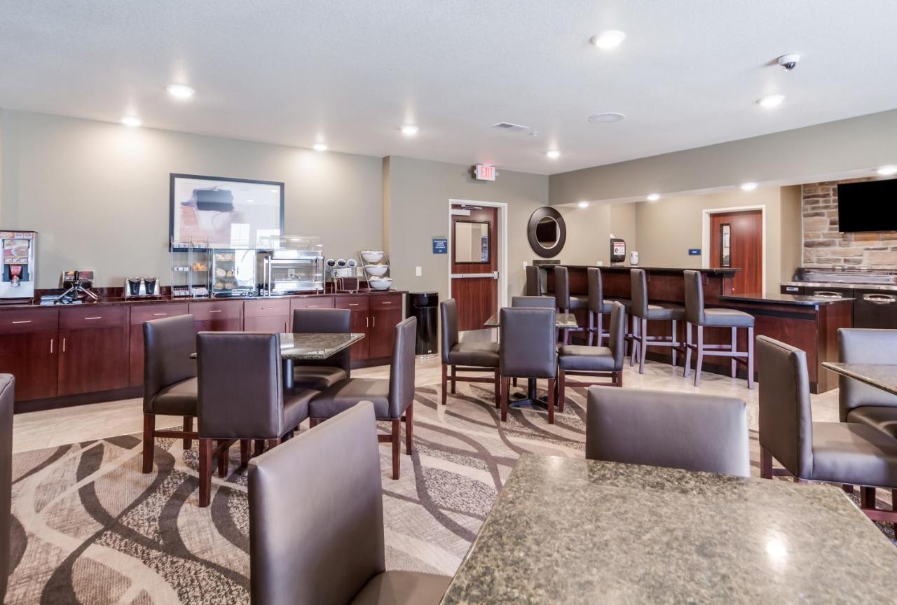 Cobblestone Inn&Suites - Holdrege Extérieur photo