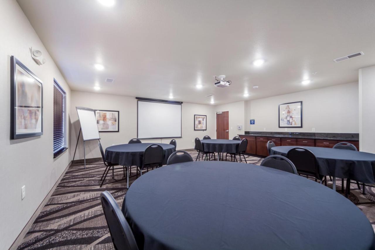 Cobblestone Inn&Suites - Holdrege Extérieur photo